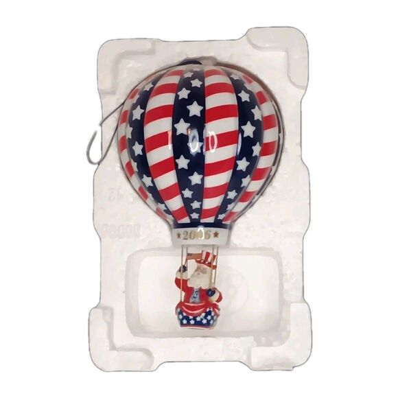 Danbury Mint Santa In Hot Air Balloon Ornament Stars And Stripes 2006 With Box - Picture 10 of 11